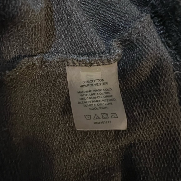 Lola by AFG hooded dress with front pockets. Could be worn as sweatshirt/tunic - Picture 8 of 9